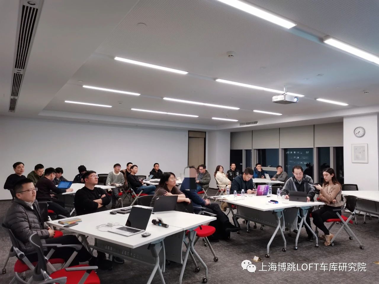 阳江杭州LOFT车库专题会